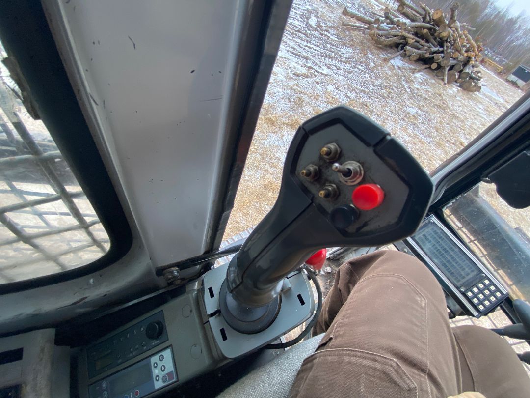 2011 KOBELCO 115SR DZ - Image 15